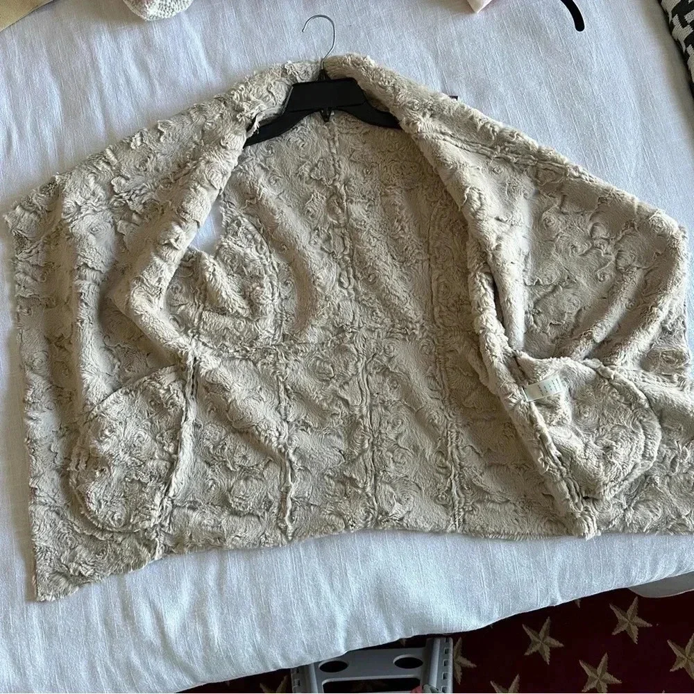 Faux Leather Womens S Open Front Vest Boho Western Country Equestrian Cowgirl - Picture 6 of 10